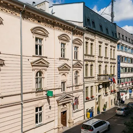 Great In The Old Town Apartman